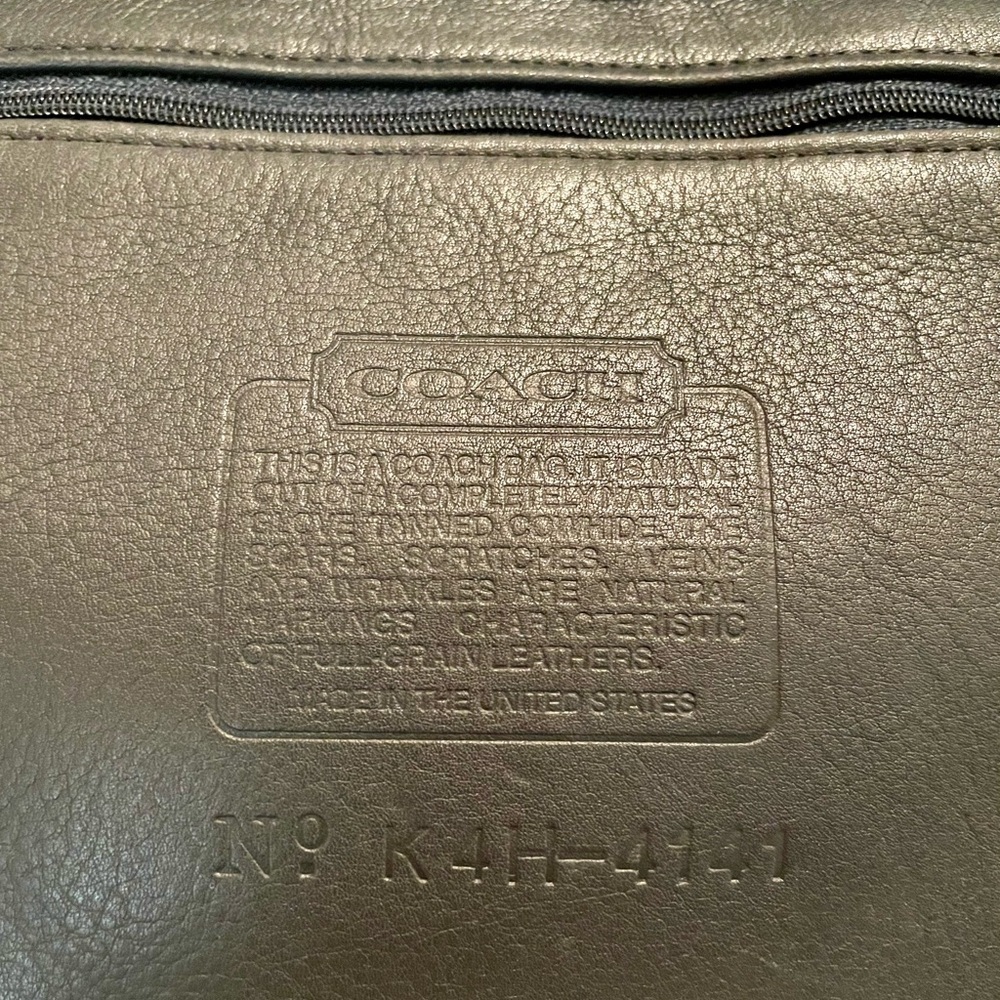 Authentic Vintage Coach Rivington Bag (1994) K4H-4141 - Picture 9 of 17